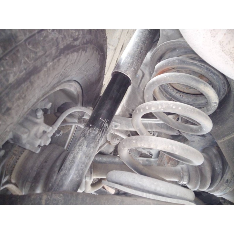 Recambio de amortiguador trasero izquierdo para mitsubishi montero (v60/v70) 3.2 di-d avance (5-ptas.) referencia OEM IAM   