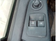 MANDO ELEVALUNAS DELANTERO IZQUIERDO 