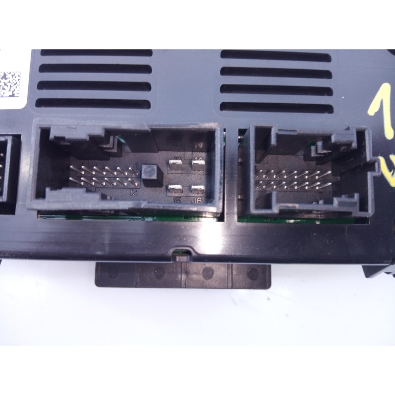 Recambio de mando climatizador para mercedes-benz clase c (w204) berlina c 220 cdi (204.008) referencia OEM IAM 2048300590  E3-A