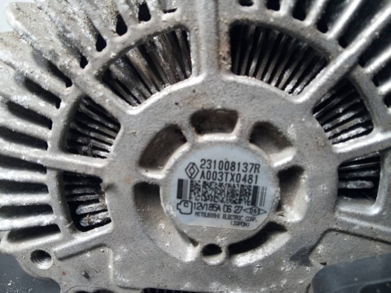 Recambio de alternador para renault master kipper l2h1 3,5t referencia OEM IAM 231008137R A003TX0481 P3-A4-19-3