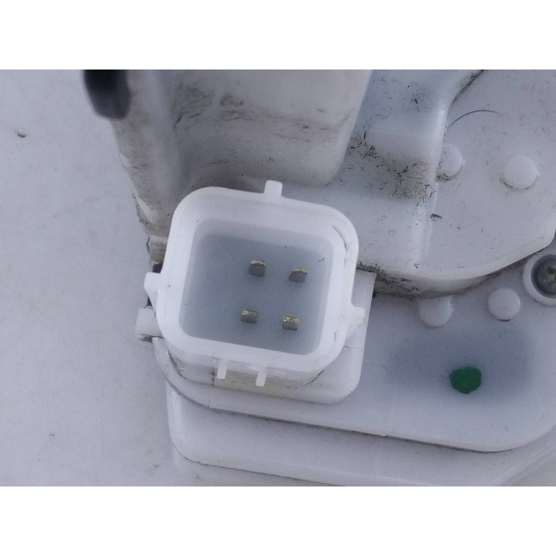 Recambio de cerradura puerta delantera derecha para fiat doblo ii (152) pop referencia OEM IAM 519750790  E2-B2-55-1