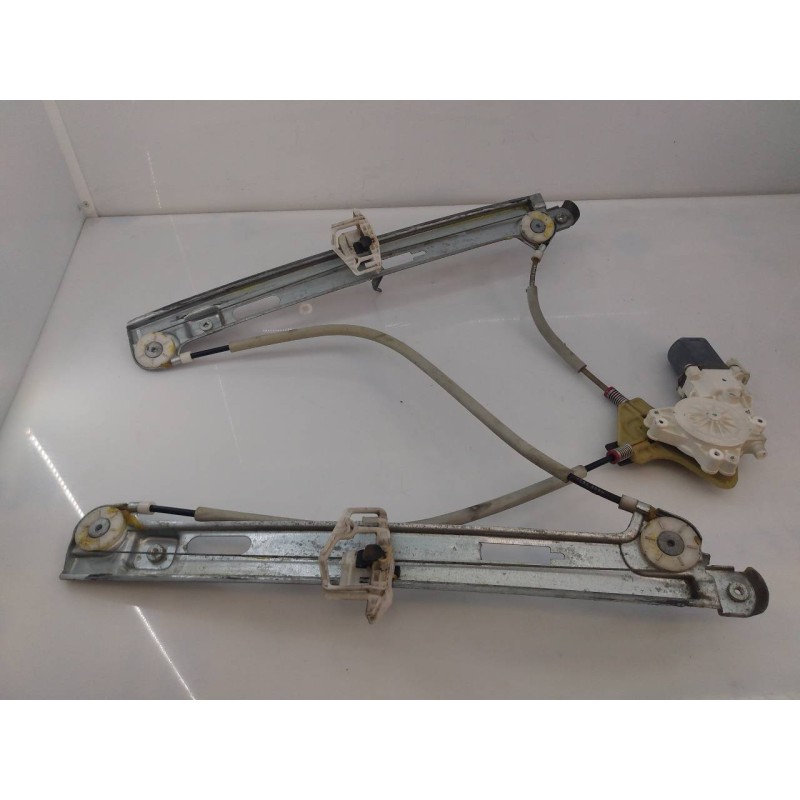 Recambio de elevalunas delantero derecho para jeep compass limited referencia OEM IAM 128000672A 68002896AA E1-B5-8-1