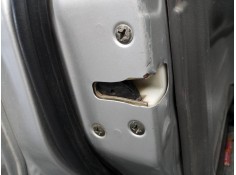 CERRADURA PUERTA DELANTERA IZQUIERDA 