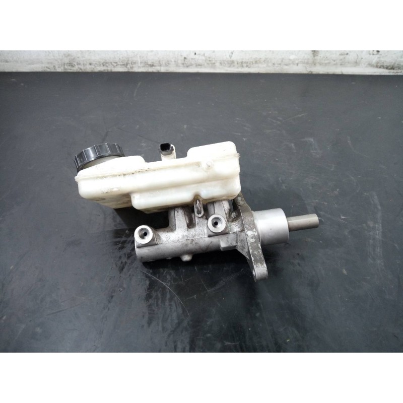 Recambio de bomba freno para renault master kipper l2h1 3,5t referencia OEM IAM 250V8QL9  P3-B9-7-2