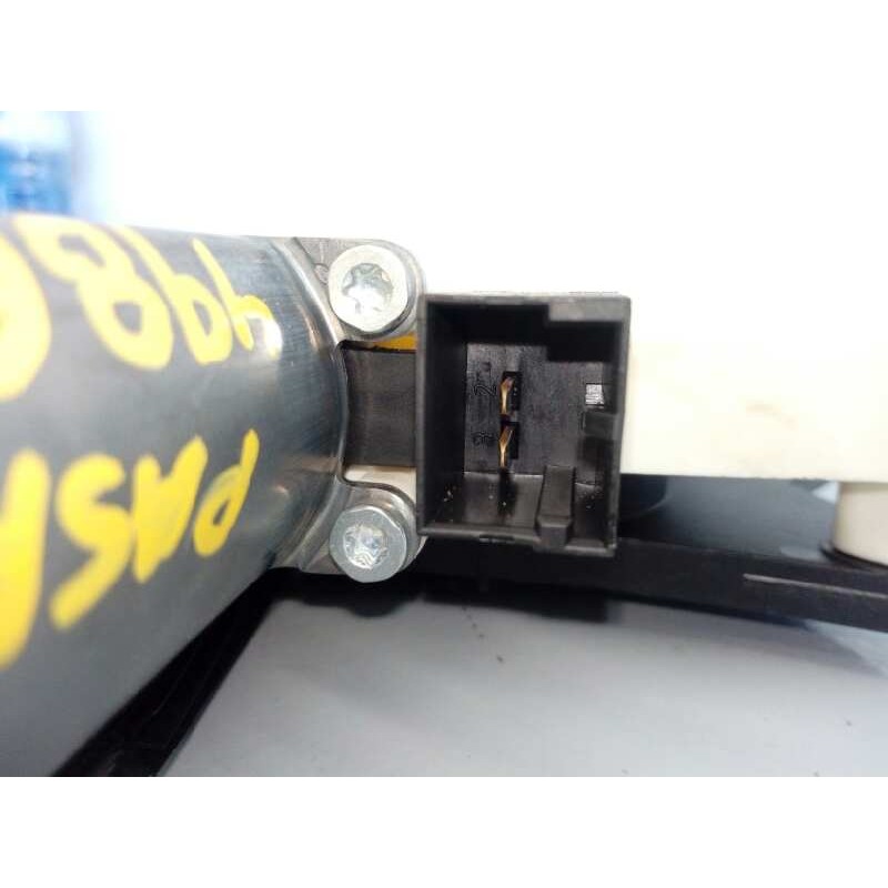 Recambio de elevalunas delantero izquierdo para volkswagen passat lim. (3g2) advance bmt referencia OEM IAM   E1-B6-10-4