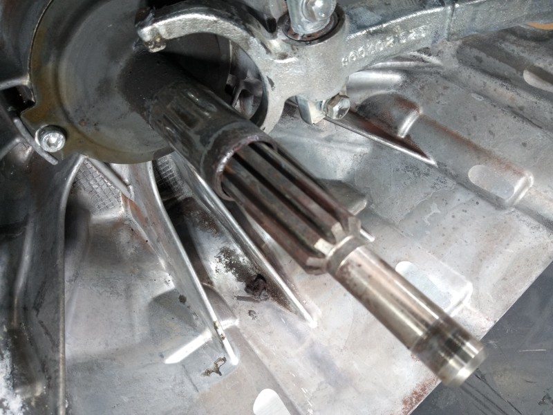 Recambio de caja cambios para renault master kipper l2h1 3,5t referencia OEM IAM 6S420V 660015 M1-B3-142