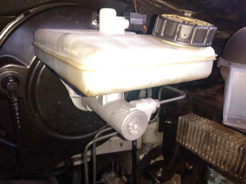 Recambio de bomba freno para renault master kasten l3h3 gka 3,5t referencia OEM IAM   