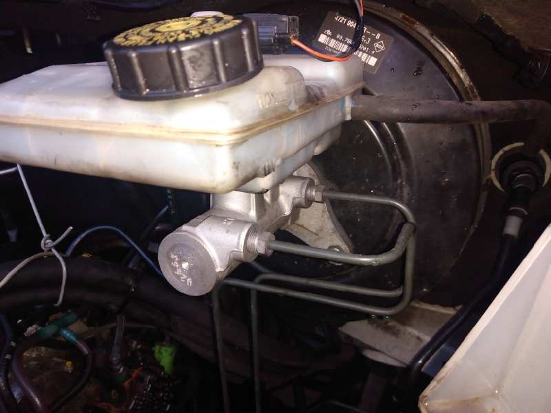 Recambio de bomba freno para renault master kasten l3h3 gka 3,5t referencia OEM IAM   