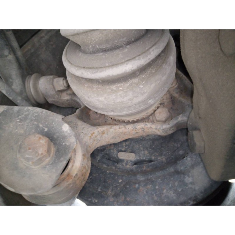 Recambio de mangueta trasera derecha para mitsubishi montero (v60/v70) 3.2 di-d avance (5-ptas.) referencia OEM IAM   