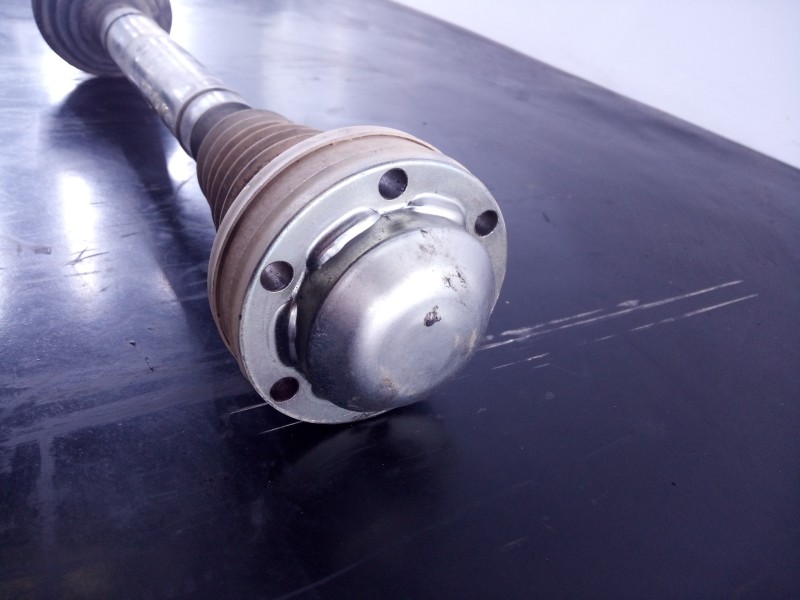 Recambio de transmision delantera derecha para volkswagen caddy ka/kb (2c) trendline 4motion referencia OEM IAM 1K0407272CR  P1-