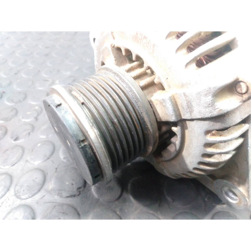 Recambio de alternador para toyota hilux (kun) cabina doble gx 4x4 referencia OEM IAM 446961  P3-A5-28-2