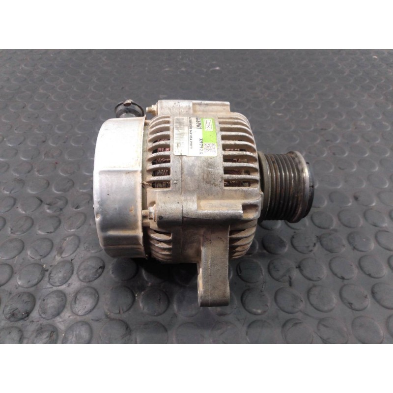 Recambio de alternador para toyota hilux (kun) cabina doble gx 4x4 referencia OEM IAM 446961  P3-A5-28-2