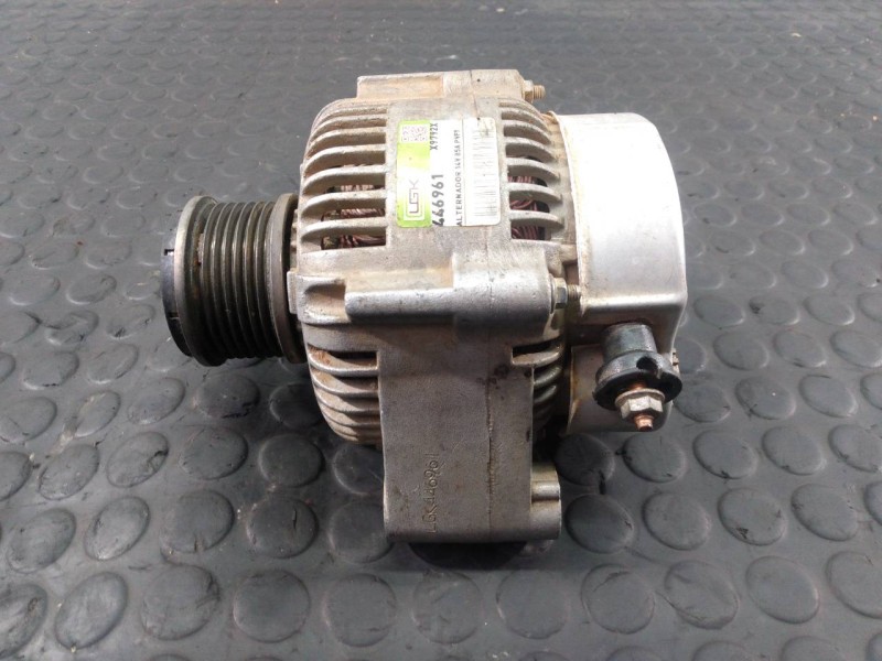 Recambio de alternador para toyota hilux (kun) cabina doble gx 4x4 referencia OEM IAM 446961  P3-A5-28-2