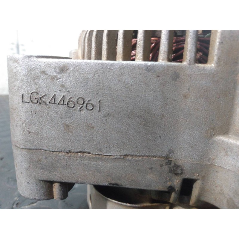 Recambio de alternador para toyota hilux (kun) cabina doble gx 4x4 referencia OEM IAM 446961  P3-A5-28-2