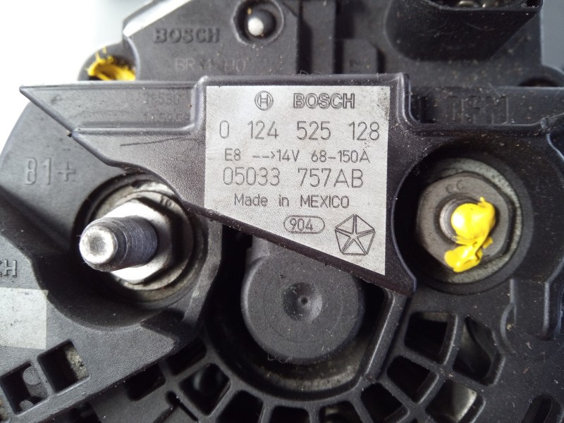Recambio de alternador para jeep compass limited referencia OEM IAM 0124525128 05033757AB P3-A4-9-3