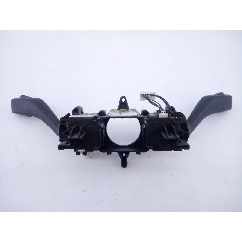 Recambio de mando intermitentes para volkswagen caddy ka/kb (2c) trendline 4motion referencia OEM IAM 5K0953521DN  E2-A1-30-3