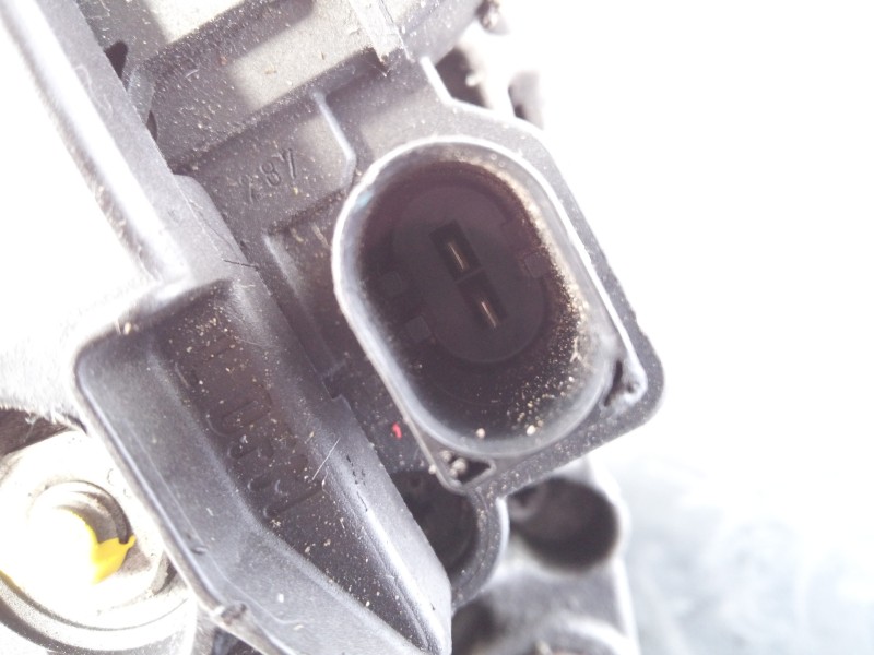 Recambio de alternador para jeep compass limited referencia OEM IAM 0124525128 05033757AB P3-A4-9-3