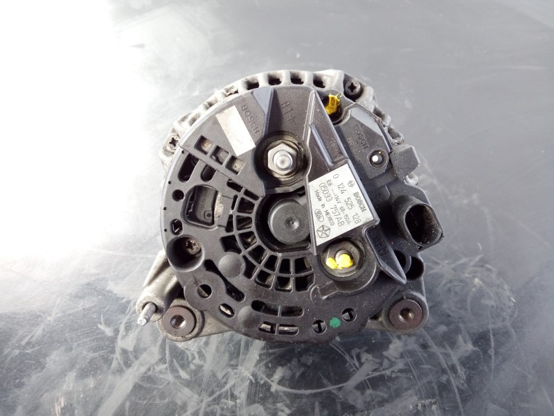 Recambio de alternador para jeep compass limited referencia OEM IAM 0124525128 05033757AB P3-A4-9-3
