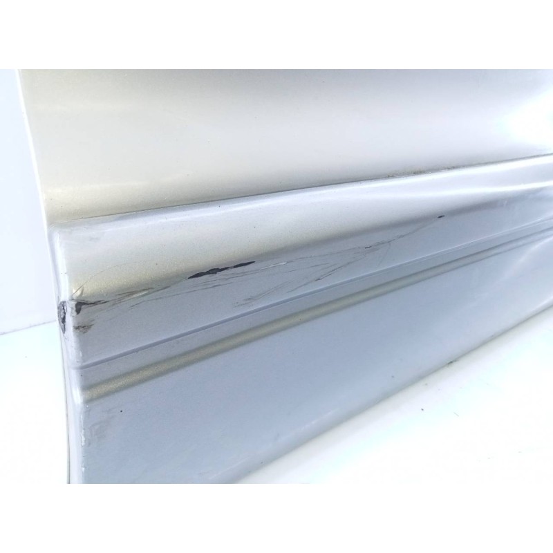 Recambio de puerta delantera derecha para mitsubishi montero (v60/v70) 3.2 di-d avance (5-ptas.) referencia OEM IAM   E4-B3-4