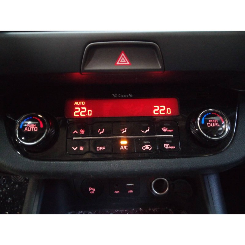 Recambio de mando climatizador para kia sportage drive 4x2 referencia OEM IAM 972503U800  E3-A3-31-2