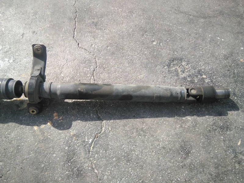 Recambio de transmision central para jeep compass limited referencia OEM IAM   P1-A1-46