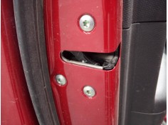 CERRADURA PUERTA DELANTERA IZQUIERDA 