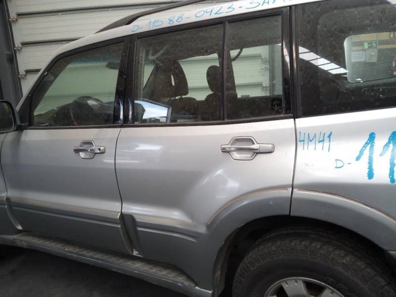 Recambio de puerta trasera izquierda para mitsubishi montero (v60/v70) 3.2 di-d avance (5-ptas.) referencia OEM IAM   