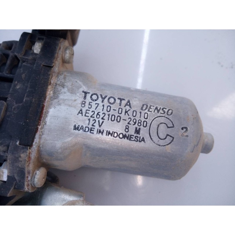 Recambio de elevalunas delantero derecho para toyota hilux (kun) cabina doble gx 4x4 referencia OEM IAM 857100K010  E2-B4-9-2