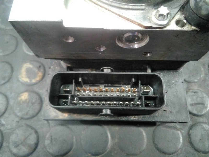 Recambio de abs para citroën c4 picasso exclusive referencia OEM IAM 9660934580 0265230477 P3-B8-28-1