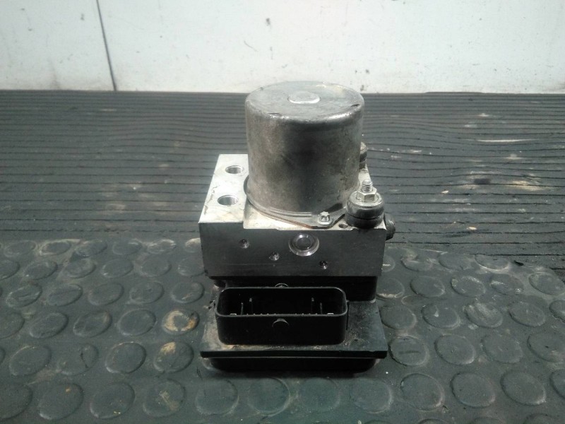 Recambio de abs para citroën c4 picasso exclusive referencia OEM IAM 9660934580 0265230477 P3-B8-28-1