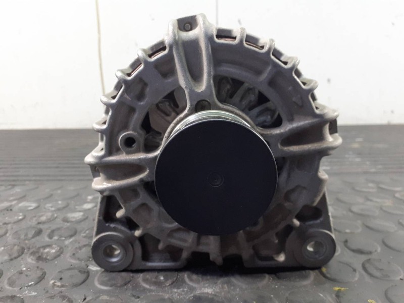 Recambio de alternador para nissan qashqai (j11) tekna referencia OEM IAM 231004BE08 F0008L0814 P3-B6-20-2