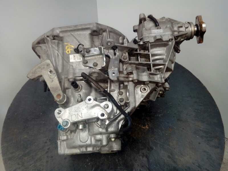 Recambio de caja cambios para nissan x-trail (t31) se referencia OEM IAM JG76E JG71M M1-B4-133