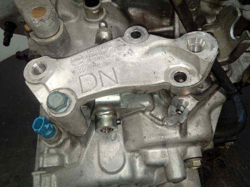 Recambio de caja cambios para nissan x-trail (t31) se referencia OEM IAM JG76E JG71M M1-B4-133