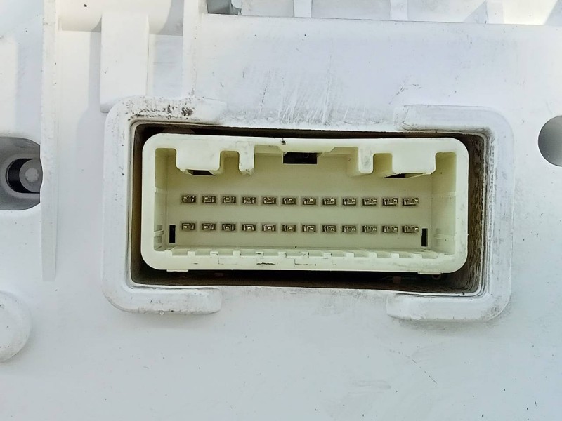 Recambio de cuadro instrumentos para mazda cx-5 style 2wd referencia OEM IAM 0718995  E3-B5-22-3