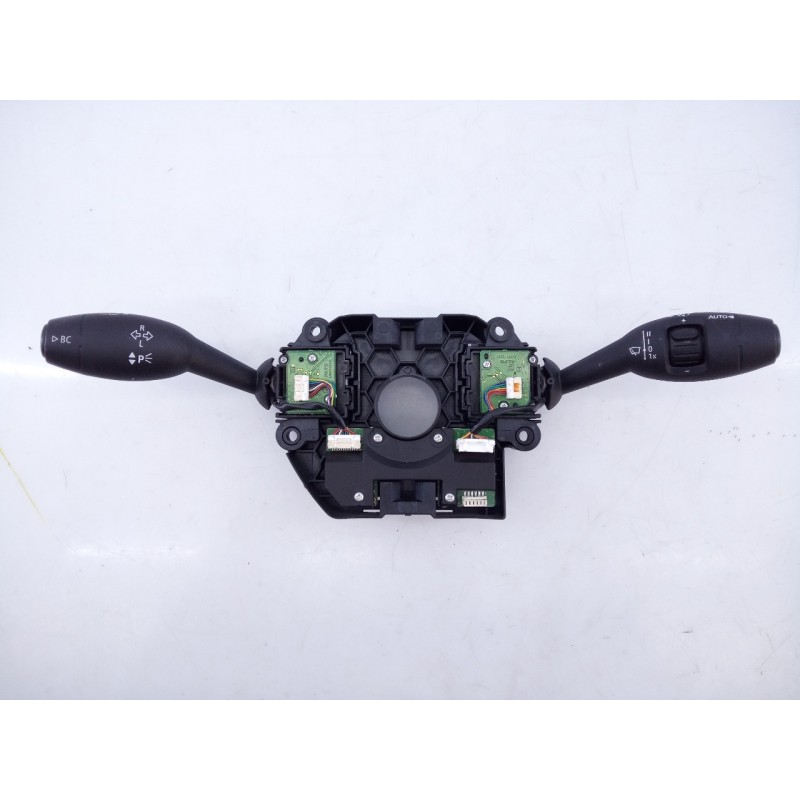 Recambio de mando intermitentes para mini cabrio (f57) cooper referencia OEM IAM 6827365AI02  E3-A2-30-1
