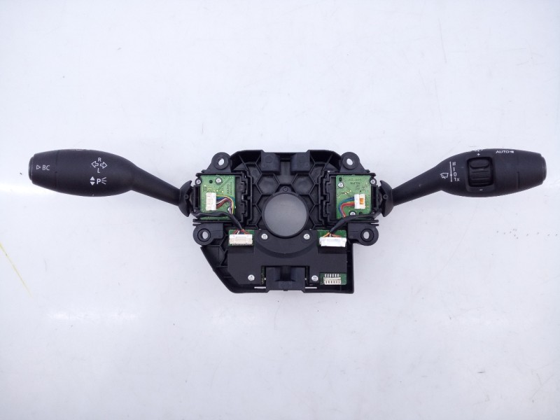 Recambio de mando intermitentes para mini cabrio (f57) cooper referencia OEM IAM 6827365AI02  E3-A2-30-1