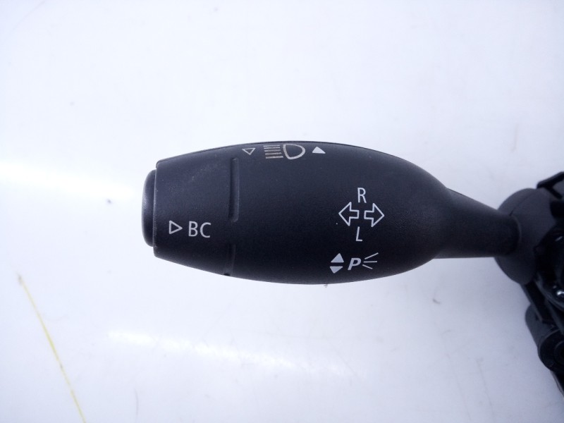 Recambio de mando intermitentes para mini cabrio (f57) cooper referencia OEM IAM 6827365AI02  E3-A2-30-1