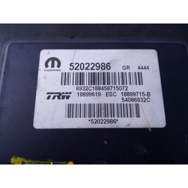 Recambio de abs para jeep renegade night eagle 4x2 referencia OEM IAM 52022986 50302070738 P3-A8-19-4
