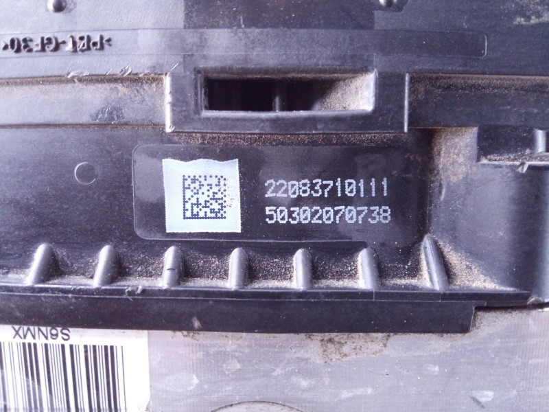 Recambio de abs para jeep renegade night eagle 4x2 referencia OEM IAM 52022986 50302070738 P3-A8-19-4