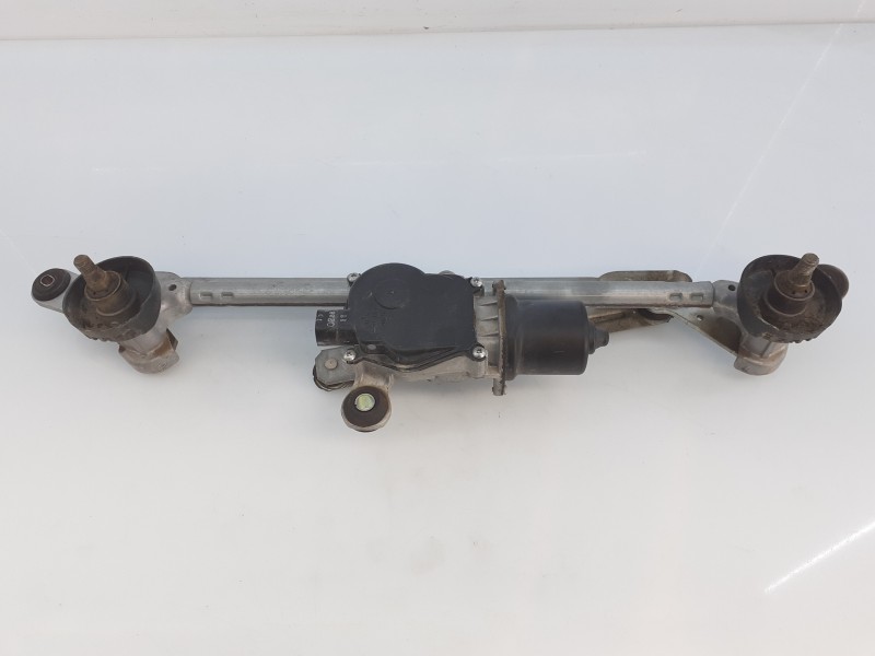 Recambio de motor limpia delantero para nissan qashqai (j11) tekna referencia OEM IAM 5311C004  E2-A4-4-1