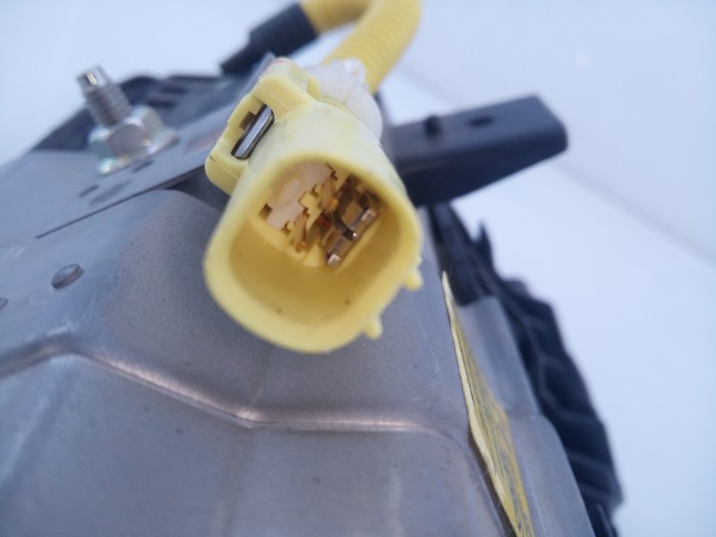 Recambio de airbag delantero izquierdo para hyundai i40 style referencia OEM IAM 569703Z100RY  E2-B5-54-2