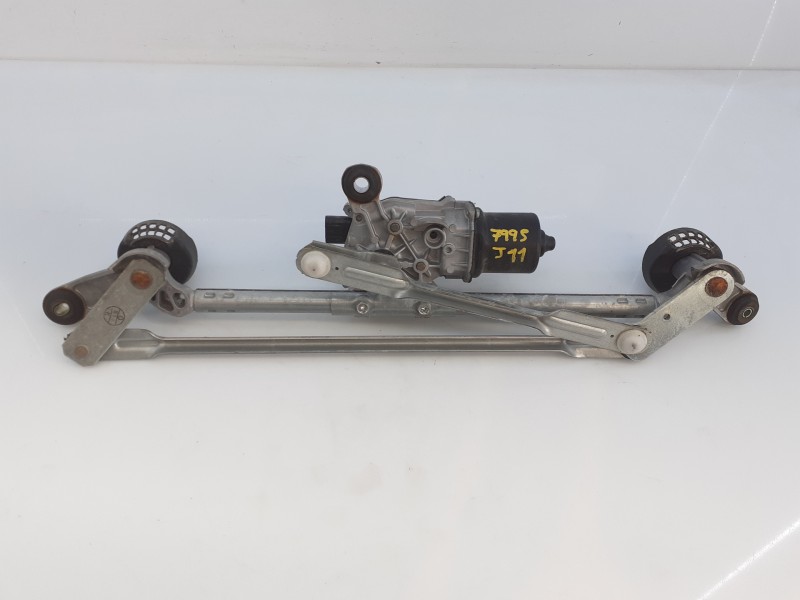 Recambio de motor limpia delantero para nissan qashqai (j11) tekna referencia OEM IAM 5311C004  E2-A4-4-1