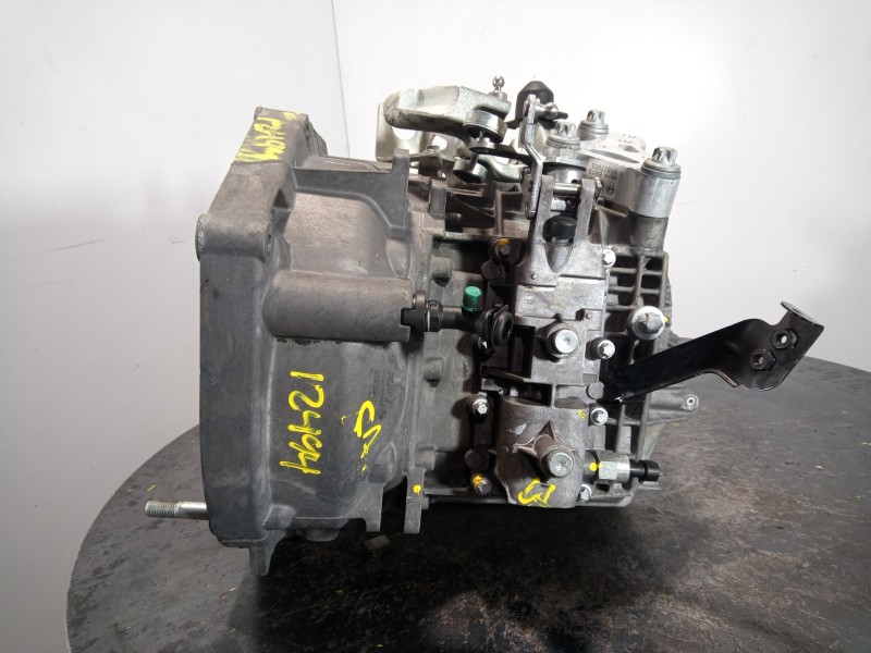 Recambio de caja cambios para jeep renegade night eagle 4x2 referencia OEM IAM 55250410 C63563531 M1-B4-105