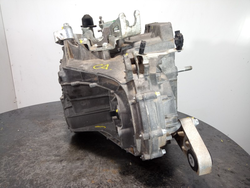 Recambio de caja cambios para jeep renegade night eagle 4x2 referencia OEM IAM 55250410 C63563531 M1-B4-105