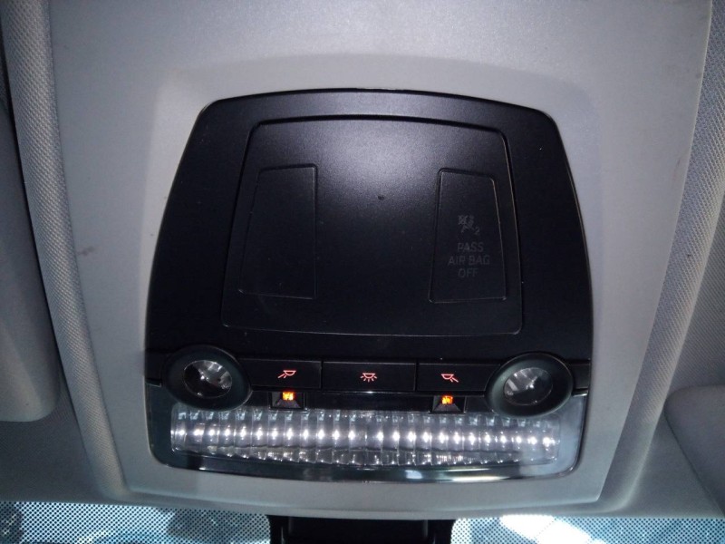 Recambio de luz interior para bmw x3 (f25) xdrive20d m sport referencia OEM IAM   