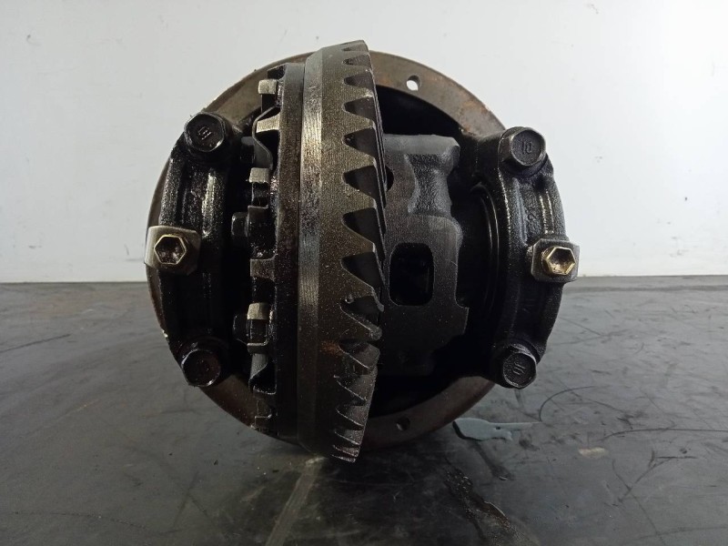 Recambio de diferencial trasero para toyota land cruiser (j12) 3.0 d4-d vxl referencia OEM IAM   P1-B5-9