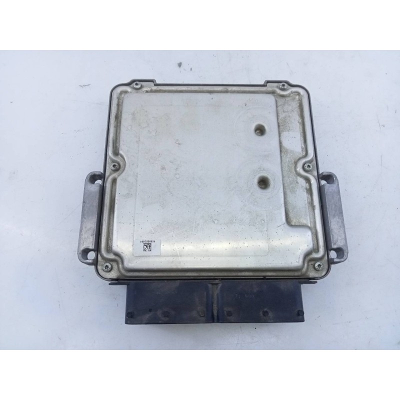 Recambio de centralita motor uce para jeep renegade night eagle 4x2 referencia OEM IAM 55265162 0281031204 E3-B6-22-2