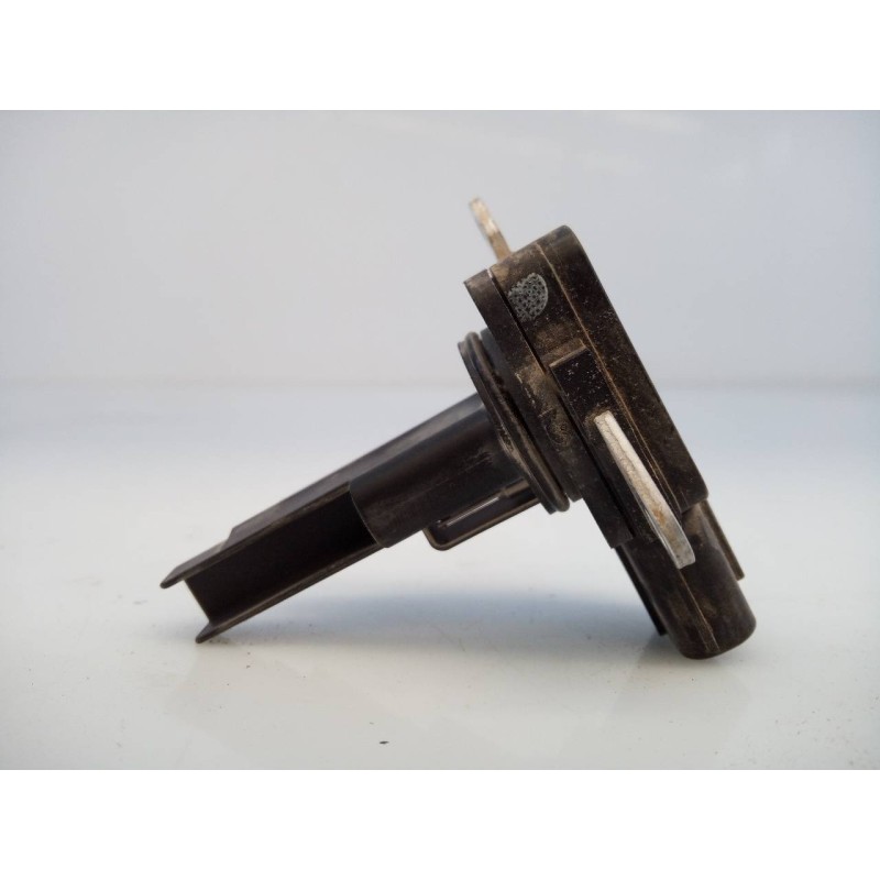 Recambio de caudalimetro para toyota land cruiser (j15) basis referencia OEM IAM 2220430020 1964005270 E3-B2-8-3