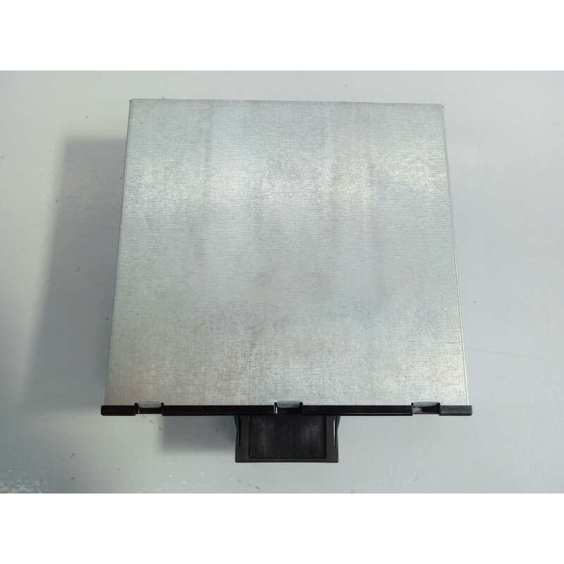 Recambio de modulo electronico para bmw serie 1 berlina (e81/e87) 118d limited sport edition referencia OEM IAM 6142912708801 61