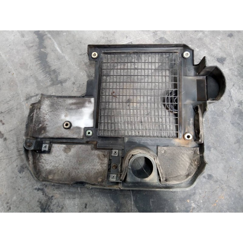 Recambio de tapa motor para toyota land cruiser (j12) 3.0 d4-d vxl referencia OEM IAM   
